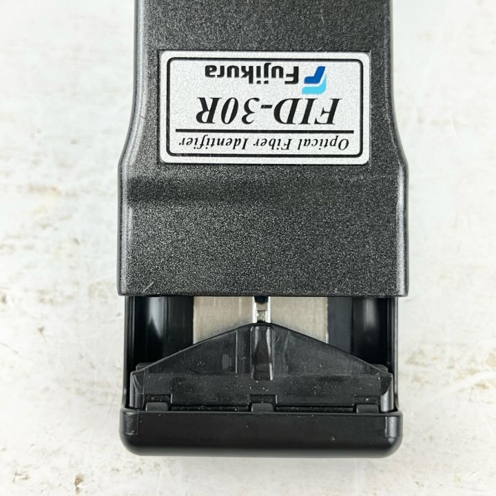 ЗЗ Fujikura フジクラ 単三電池×2 光ファイバ小型心線対照器 ケース付 