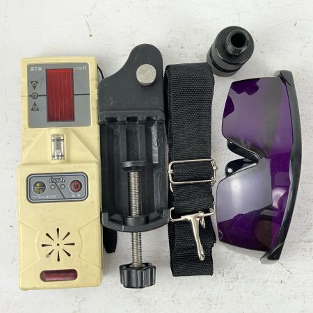 ЗЗ STS 単三電池×4 赤色レーザー レーザー墨出し器 受光器 ケース付 AGL41 ブラック