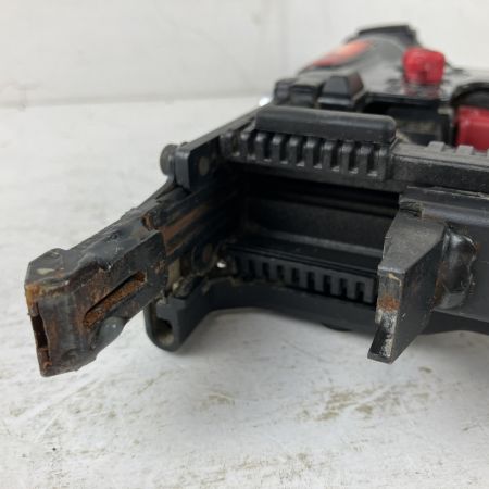 ЗЗ MAX マックス 38mm 高圧 フロアタッカ ケース付 HA-38F2(D) ブラック