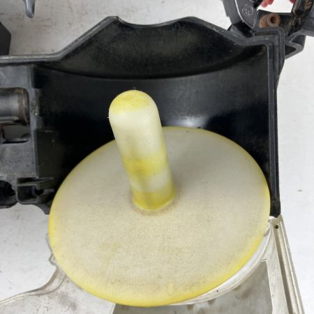 ЗЗ MAX マックス 65mm 高圧 エア釘打ち機 ケース付 HN-65N3(D) ブラック×レッド