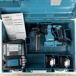 ЗЗ MAKITA マキタ 18v 18mm 充電式ハンマドリル バッテリーx2 充電器 ケース付 HR183D ブルー Sランク