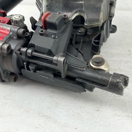 ЗЗ MAKITA マキタ 65mm 高圧 エア釘打ち機 ケース付 AN630H レッド