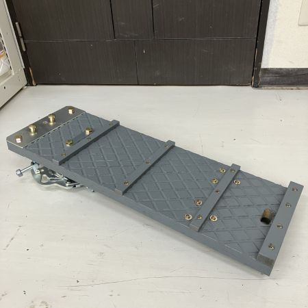 ЗЗ 藤井電工 ツヨロン 700mm 柱上作業台 単板式 K-2 グレー