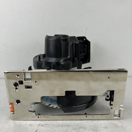 ЗЗ MAKITA マキタ 18v 165mm 充電式丸のこ 鮫肌チップソー付 ※バッテリー、充電器無し HS631D ブラック