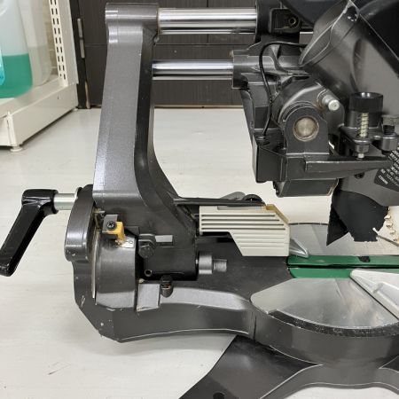 ЗЗ HiKOKI ハイコーキ 36v 165mm コードレス卓上スライド丸のこ ※バッテリー、充電器無し C3606DRB グリーン