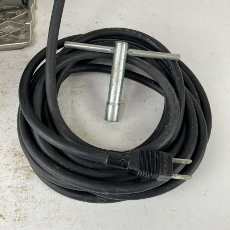 ЗЗ MAKITA マキタ 100v 125mm 防じん丸のこ KS5100F ブルー