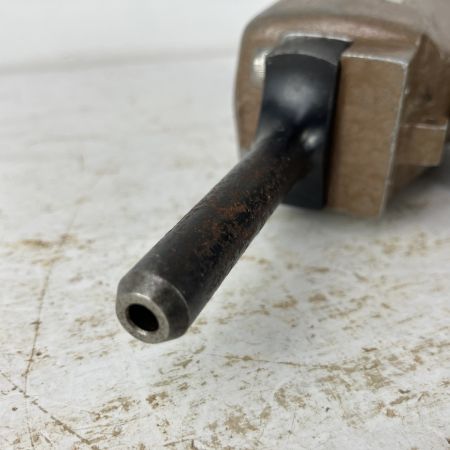 ЗЗ MAKITA マキタ 常圧 エア釘抜き AKN10 ブラウン