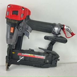 ЗЗ MAX マックス 50mm 高圧 エアタッカ 本体のみ HA-50F3(D) ブラック×レッド Bランク