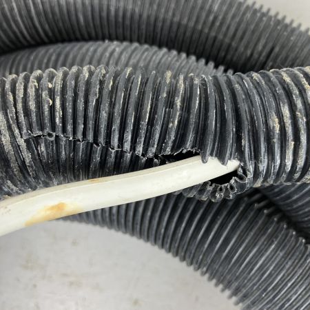 ЗЗ MAKITA マキタ 100v 100mm 防じん丸のこ ホース 延長コード付 KS4000FX ブルー