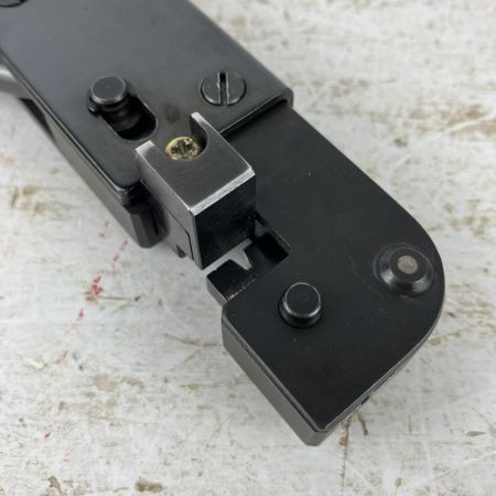 ЗЗ HRS 手動圧着工具 ケース付 DF1B-TA2428PHC ブラック