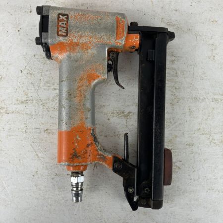 ЗЗ MAX マックス 22mm 常圧 エアネイラ TA-20A/422J オレンジ