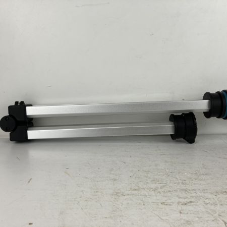 ЗЗ MAKITA マキタ 40v 充電式ワークライト 取説付 ※バッテリー、充電器無し ML012G ブルー