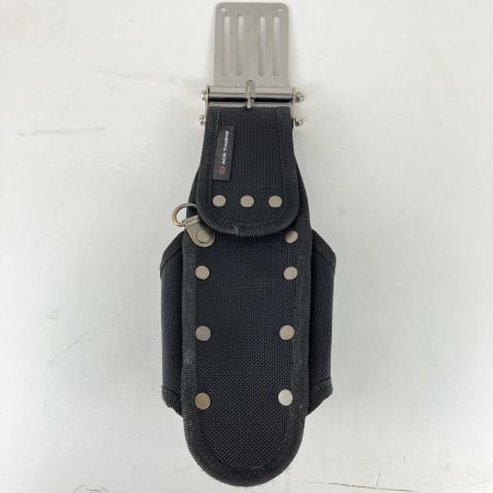 ЗЗ KNICKS タイトフィットシリーズ4Pホルダー SUSベルトループ付き TF-401PN ブラック