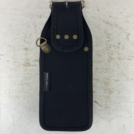 ЗЗ KNICKS EVA/コーデュラバリスティック生地底付フリー2Pホルダー ベルトループ付 BA-102GB ブラック