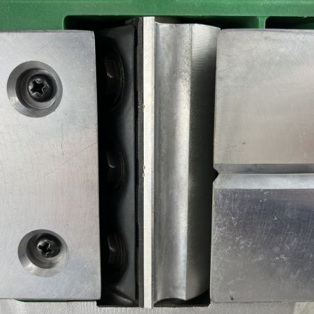 ЗЗ HiKOKI ハイコーキ 18v 82mm コードレスかんな ※バッテリー、充電器無し P18DSL グリーン