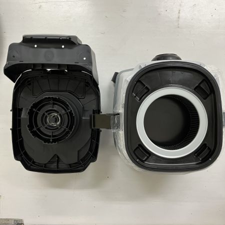 ЗЗ MAKITA マキタ 18v+18v 粉じん専用 充電式集じん機 ホース付 ※バッテリー、充電器無し VC157D ブルー