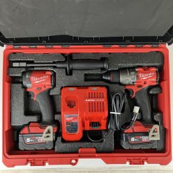 ЗЗ Milwaukee インパクトドライバ 振動ドリルドライバ バッテリーx2 充電器付 M18 FPP2A3-502P JP Cランク