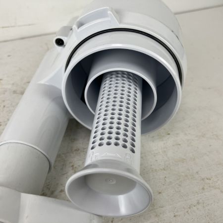 ЗЗ MAKITA マキタ 14.4V 充電式クリーナ サイクロンアタッチメント付 ※バッテリー、充電器無し CL142FD ホワイト