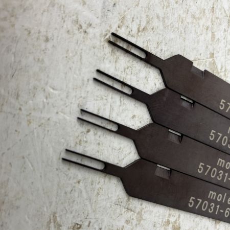 ЗЗ MOLEX 引抜工具 ピン抜き 4個セット 57031-6000 ブラック