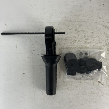 ЗЗ MAKITA マキタ 40v 28mm ハンマドリル 集じんシステム バッテリーx2 充電器 ケース付 HR011GRDXV