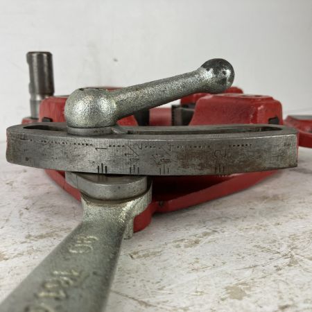 ЗЗ REX レッキス 1-1 1/2-1 1/4-2 ダイヘッド チェーザ付 レッド