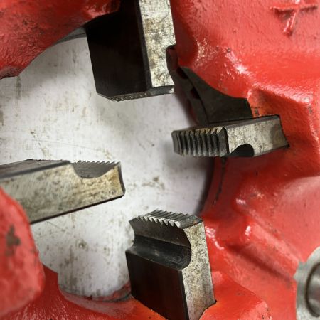 ЗЗ REX レッキス 1-1 1/2-1 1/4-2 ダイヘッド チェーザ付 レッド