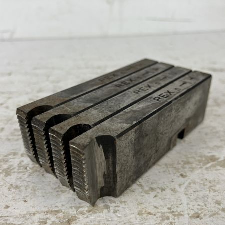 ЗЗ REX レッキス 1-1 1/2-1 1/4-2 ダイヘッド チェーザ付 レッド