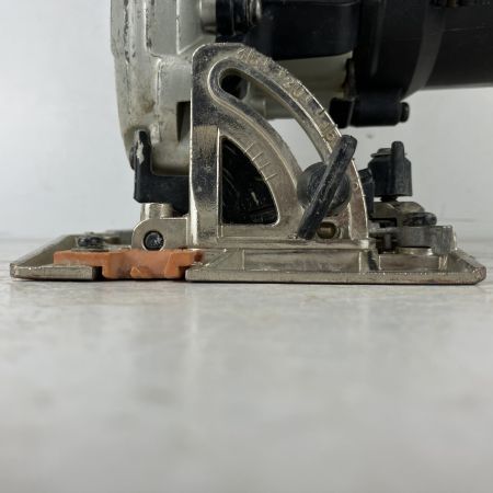 ЗЗ MAKITA マキタ 18v 165mm 充電式丸のこ バッテリーx1 充電器 ケース付 HS631D ブラック