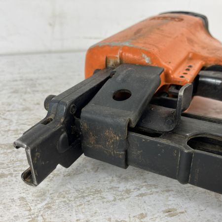 ЗЗ MAX マックス 32mm 常圧 エアネイラ エアタッカ TA-52/432MA オレンジ