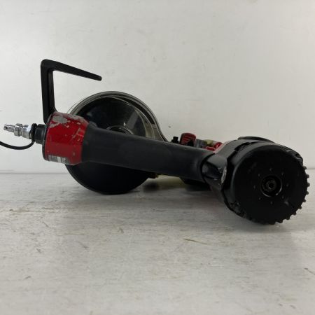 ЗЗ MAKITA マキタ 65mm 高圧 エア釘打機 ケース付 AN630H レッド