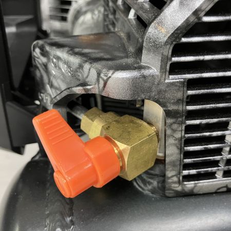 ЗЗ MAX マックス 100v 11L 常圧2口 高圧2口 エアコンプレッサー AK-HL1310E-G ガイアシルバー