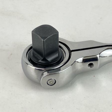 ЗЗ Snap-on スナップオン 3/8 コンパクトラウンドスイベルラチェット 本体のみ FHCNF72 シルバー