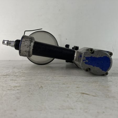 ЗЗ MAKITA マキタ 38mm 常圧 エア釘打機 AN302P ブルー×シルバー