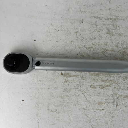 ЗЗ TONE トネ 140Nm 12.7mm トルクレンチ ※校正歴不明 T4HC140 シルバー