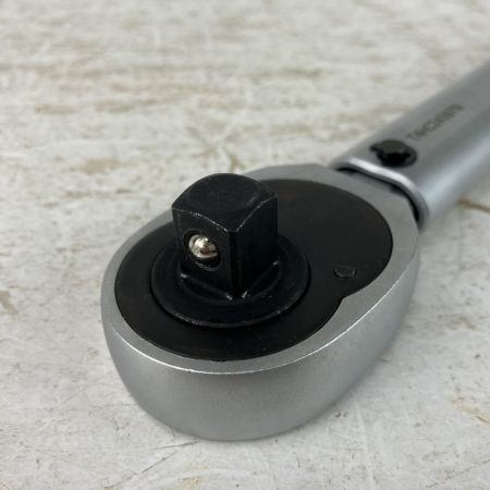 ЗЗ TONE トネ 140Nm 12.7mm トルクレンチ ※校正歴不明 T4HC140 シルバー