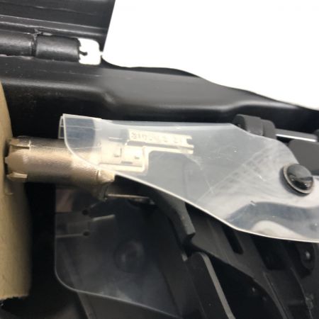 ДД MAKITA マキタ エア釘打ち  未使用品(S) ケース付 高圧 AN534H ブルー