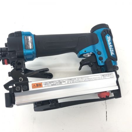 ДД MAKITA マキタ エアタッカ ブルー 未使用品(S) 本体のみ 高圧 AT1025HEM ブルー
