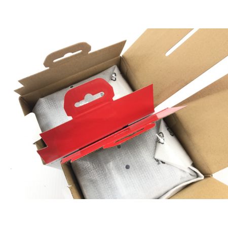 ДД MAKITA マキタ  バッテリー 未使用品(S) 40v　2個セット BL4040F