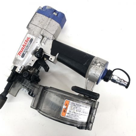 ДД MAKITA マキタ エアツール エア釘打ち 程度BC ケース付 常圧 AN302P ライトグレー