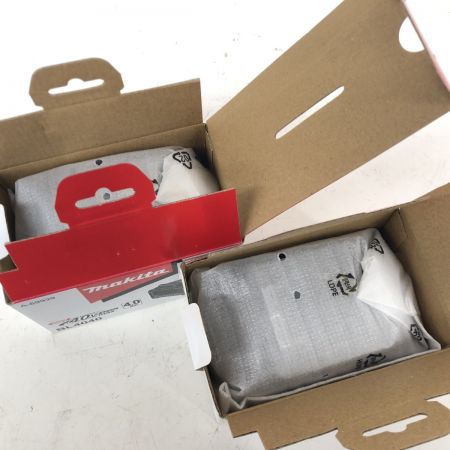 ДД MAKITA マキタ バッテリー 未使用品(S) 40v 2個セット BL4040 ブラック