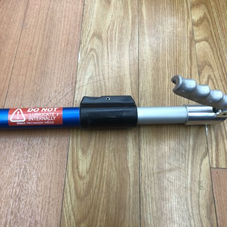 ДД 極東産機 フラットボックス付き Tapepro Drywall Tools ﾌﾟﾛﾘｰﾁﾌﾗｯﾄﾎﾞｯｸｽﾊﾝﾄﾞﾙ 1.4kg ブルー