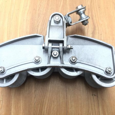 ДД 不明  4連金車