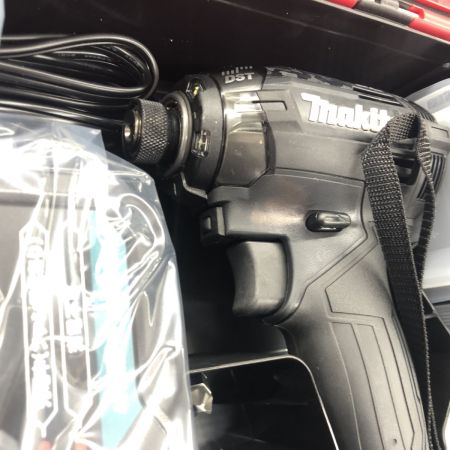 ДД MAKITA マキタ インパクトドライバ  未使用品(S) 充電器・充電池2個・ケース付 40v 2.5Ah 11546 TD002GRDXB ブラック