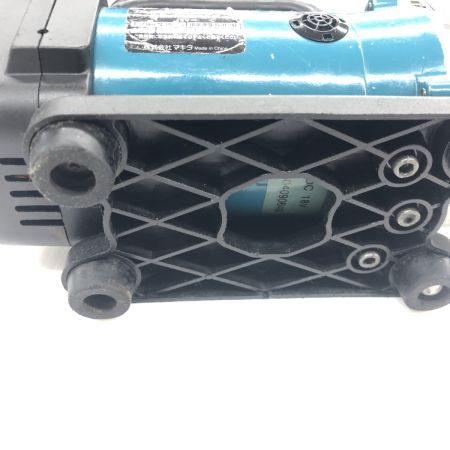 ДД MAKITA マキタ 充電式真空ポンプ  程度B 本体のみ コードレス式 18v 20153719 使用感有 VP180D ブルー
