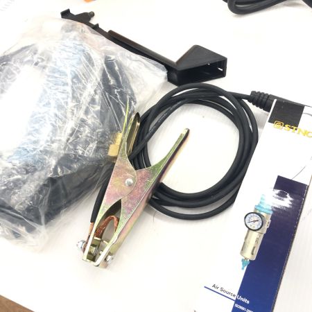 ДД  プラズマカッター 未使用品(S) コード式 100v/200V CUT40 イエロー