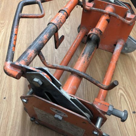 ДД SANKYO U字溝クランプ 程度C ﾏｼﾝ内吊りBOX S.M