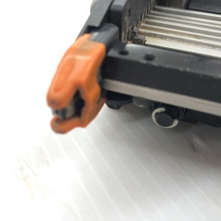 ДД MAX マックス エアネイラ 程度B 本体のみ 高圧 11531035F  HA-50P2(D) レッド