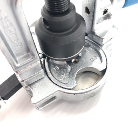 ДД SUPERTOOL  フレキ管ツバ出し工具 程度B 本体のみ TH406R