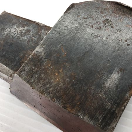 ДД  大工道具 カンナ 程度C 身幅70㎜ 玉鋼 3000 こばんまきた