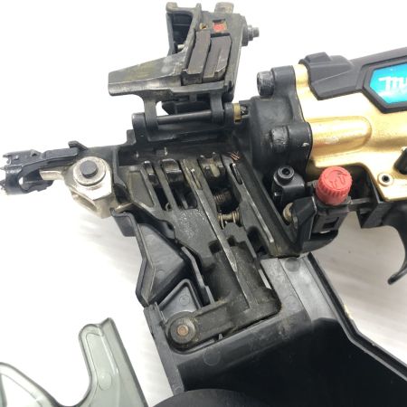 ДД MAKITA マキタ エア釘打ち   程度B 付属品完備 高圧 AN533H ゴールド